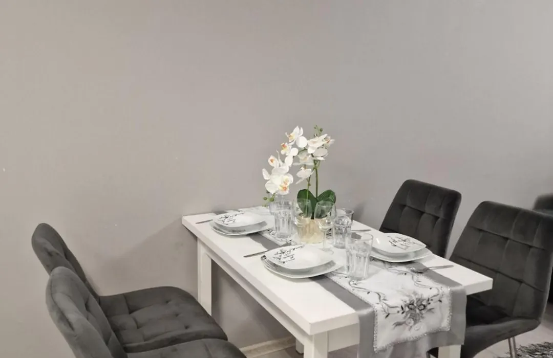 Apartament Z Basenem Laura Polanki Park-1